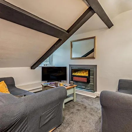 4 Bed In Keswick Oc-86392 * Rosthwaite